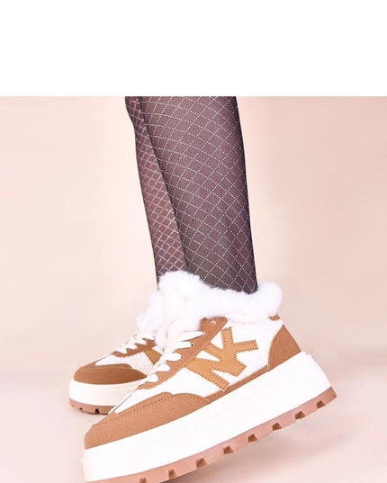 Sport Shoes model 221371