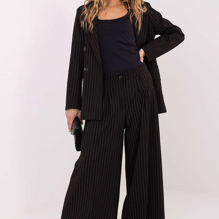 Women trousers model 221425