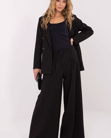 Women trousers model 221425