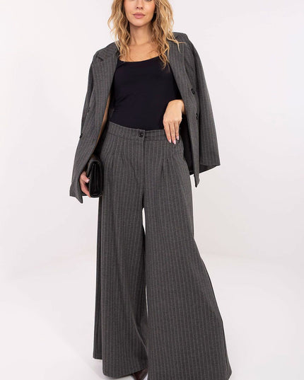 Women trousers model 221425