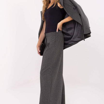 Women trousers model 221425