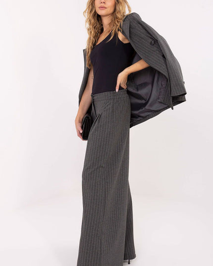 Women trousers model 221425