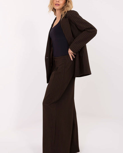 Women trousers model 221425