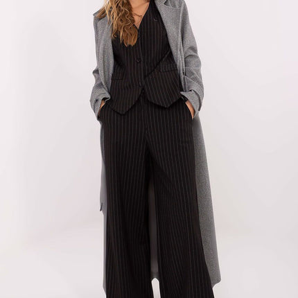 Women trousers model 221429