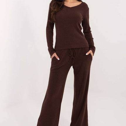 Women trousers model 221379