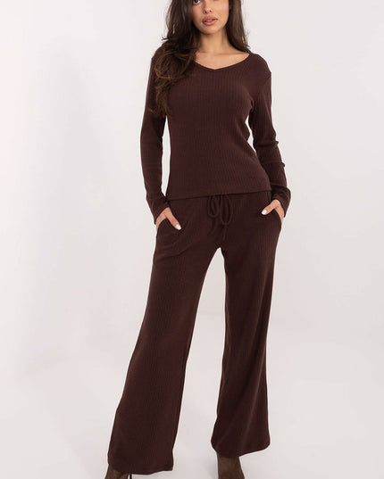 Women trousers model 221379