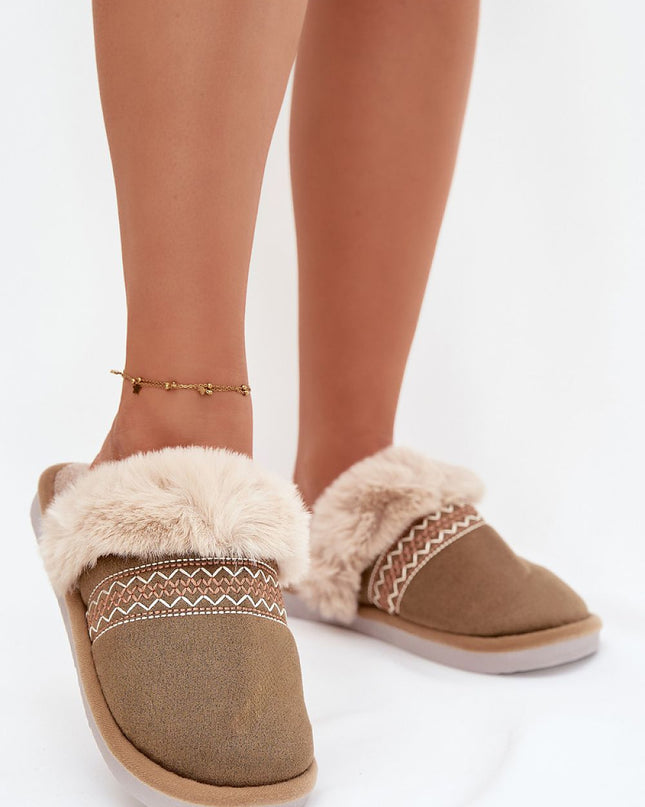 Slippers model 221486