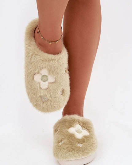 Slippers model 221502