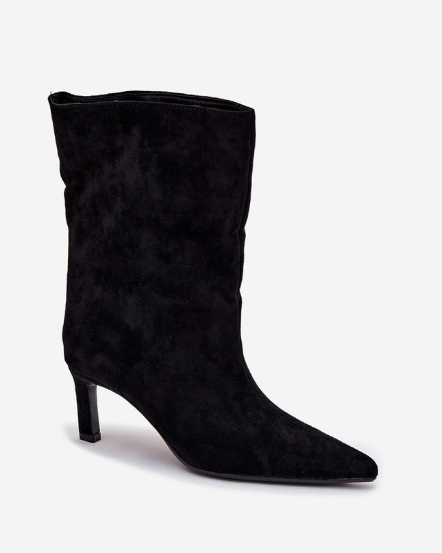 Heel boots model 221520