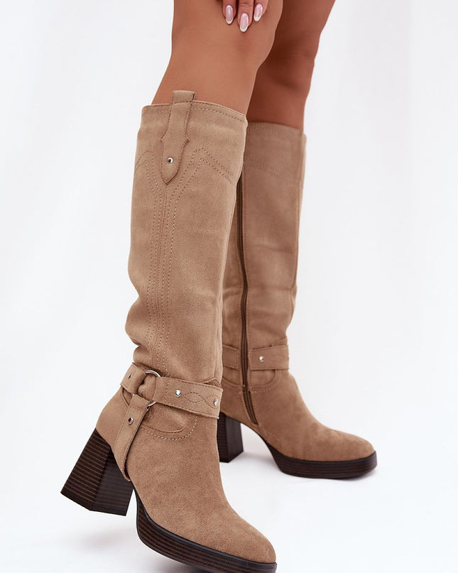 Heel boots model 221526