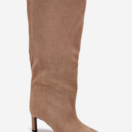 Heel boots model 221529