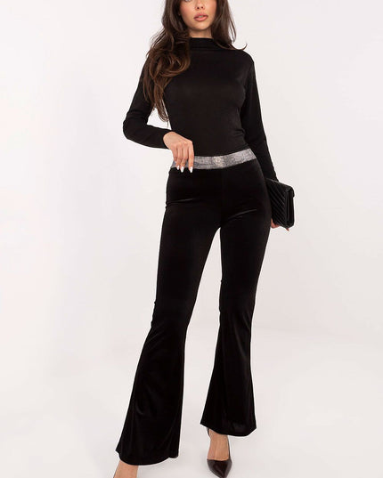 Women trousers model 221555
