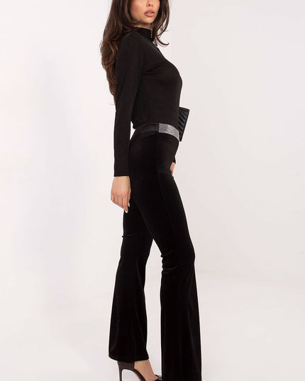 Women trousers model 221555