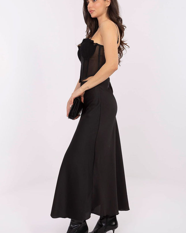 Long skirt model 221598
