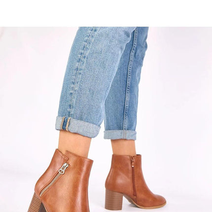 Heel boots model 221635