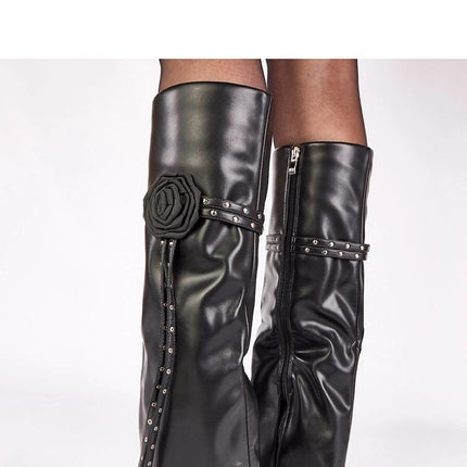 Heel boots model 221670