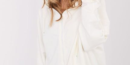  Sweatshirt model 221741 Relevance 