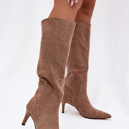 Heel boots model 221902