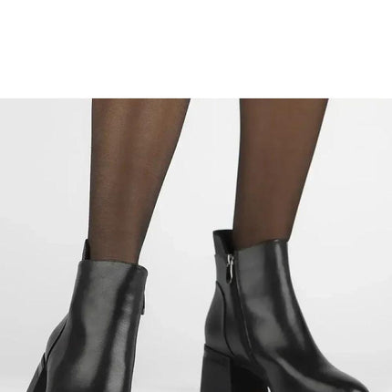 Heel boots model 222014