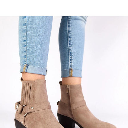 Heel boots model 222049