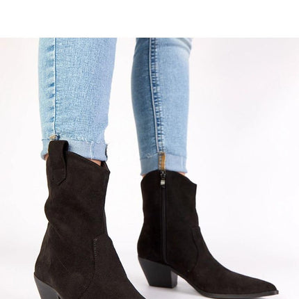 Heel boots model 221021