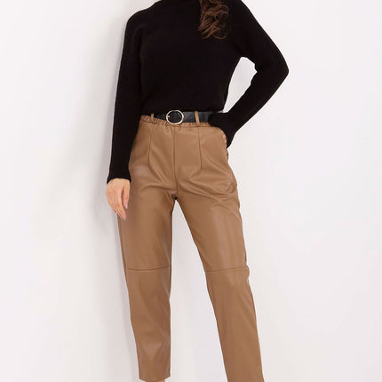 Women trousers model 219383