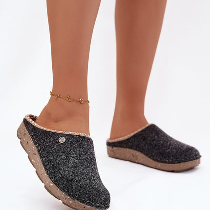 Slippers model 222276