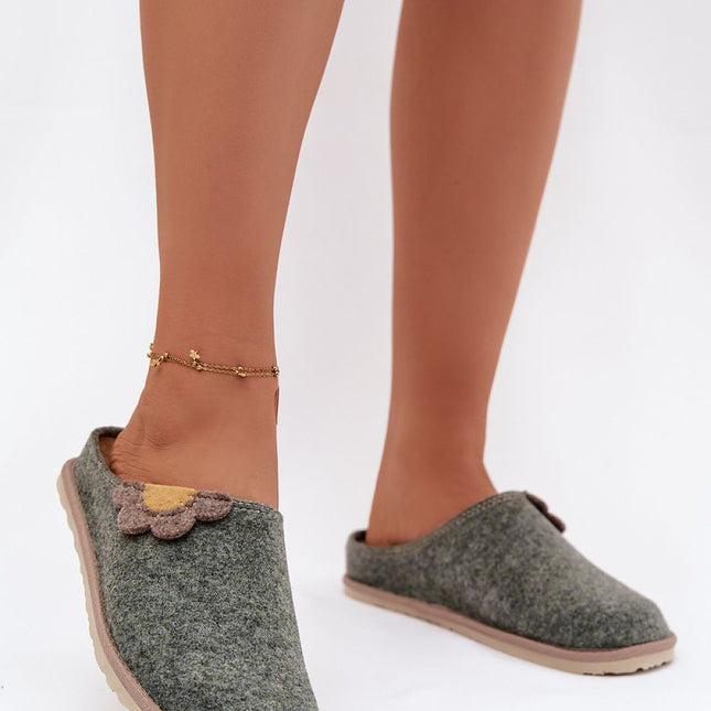 Slippers model 222278