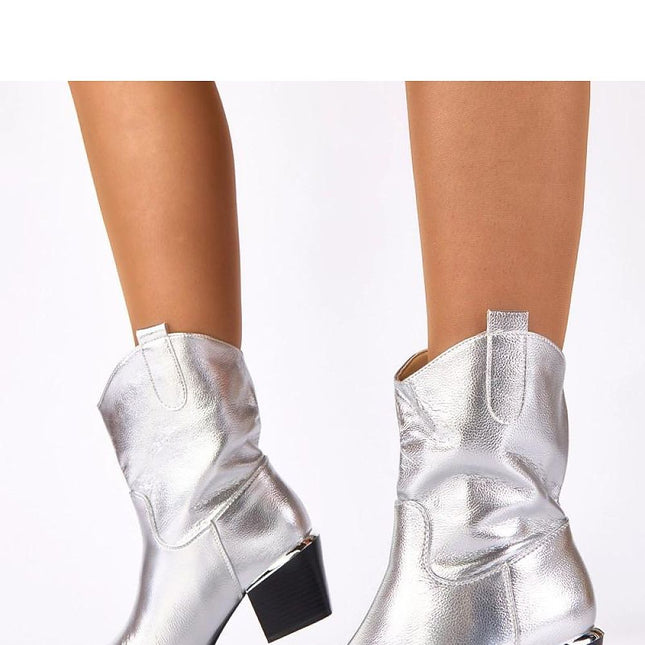 Heel boots model 222345