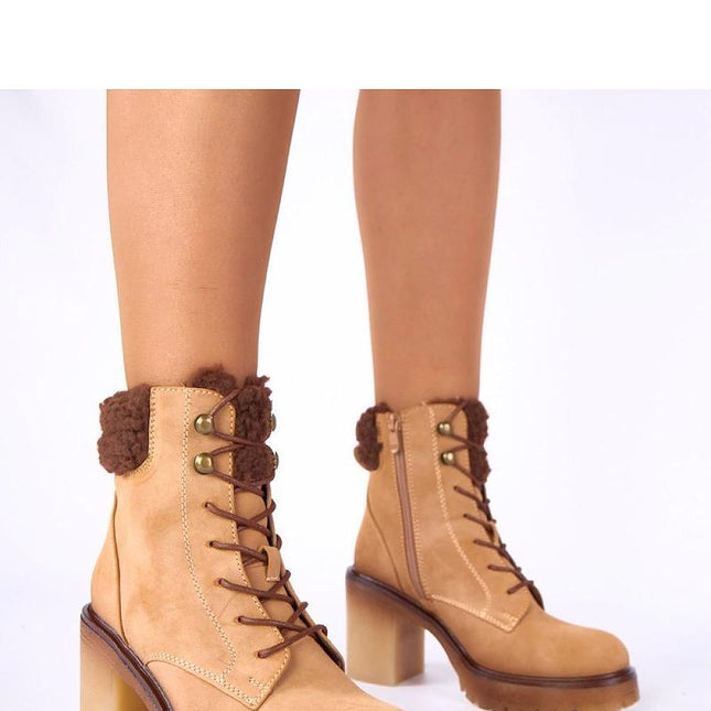 Heel boots model 222346