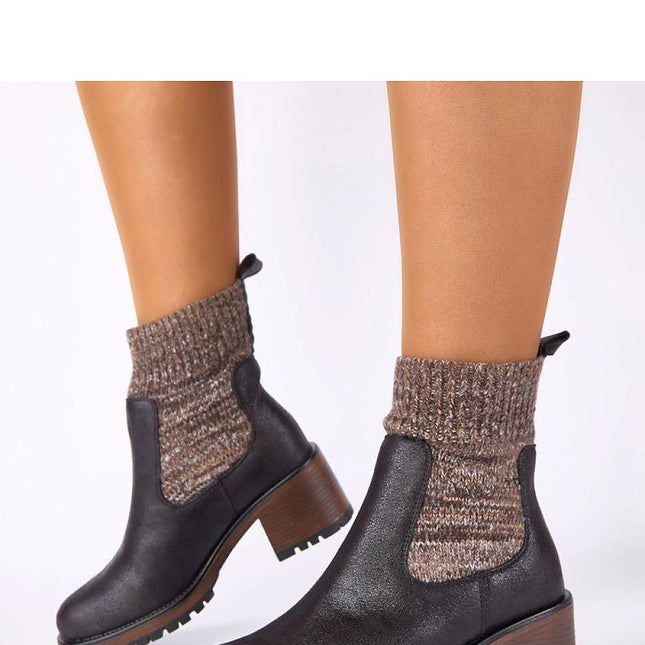 Heel boots model 222348