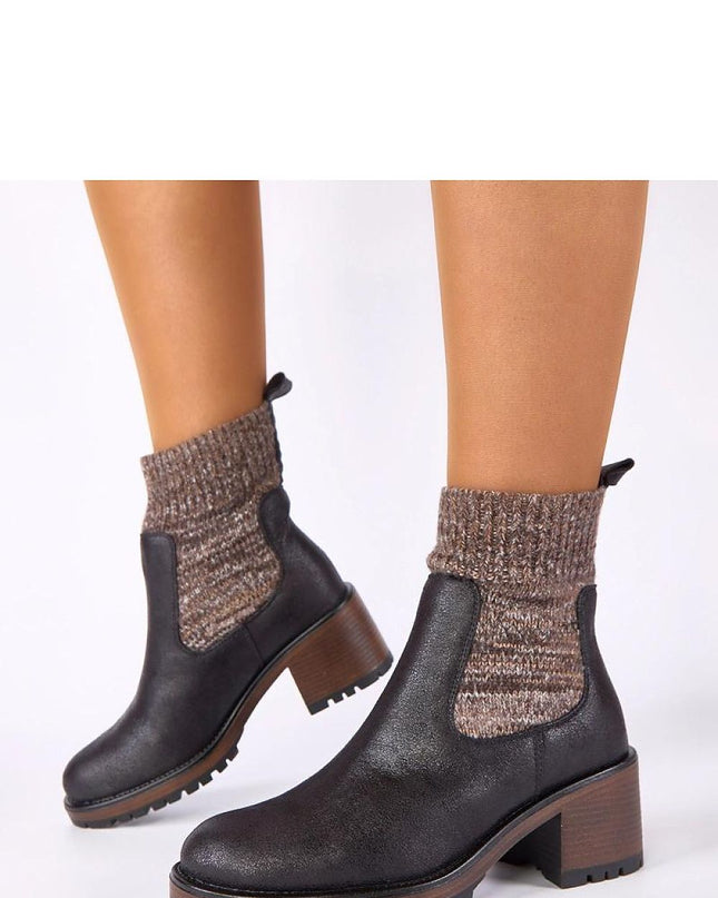 Heel boots model 222348