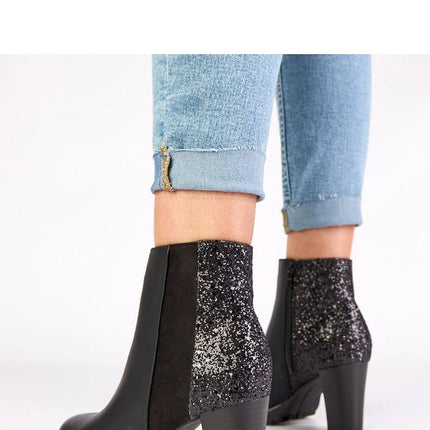 Heel boots model 222359