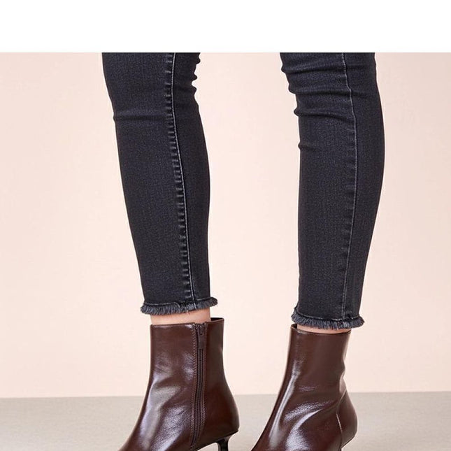 Heel boots model 222369