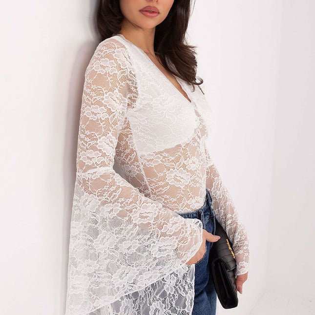 Factory Price Women's Lace Blouse - Elegant Design & Comfortable Fit