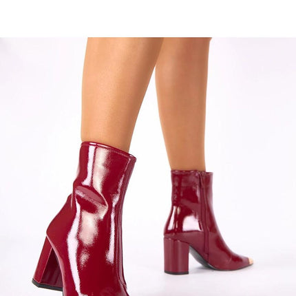 Solea Professional Heel Boots - Comfortable Fit & Stylish Design