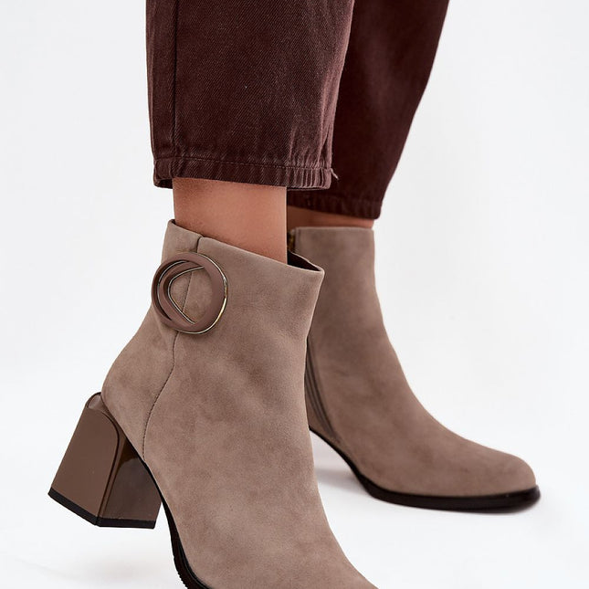 Artiker Womens Natural Suede Boots With Block Heel And Zipper Closure - Très Elite