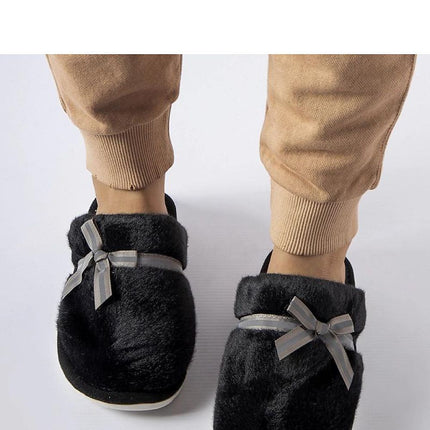 Solea Professional Slippers - Comfortable & Durable Indoor Footwear