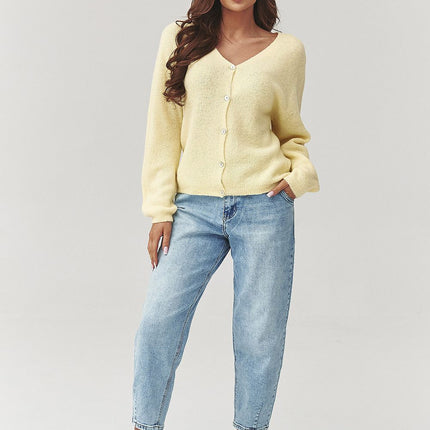 Makadamia Professional Cardigan - Soft Knit, Elegant Design