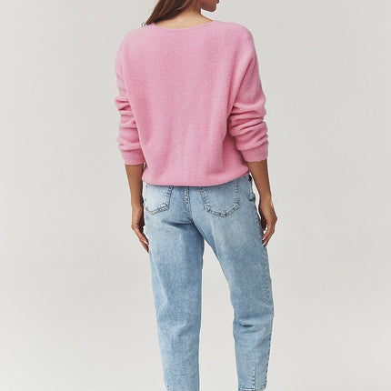 Makadamia Professional Cardigan - Soft Knit, Elegant Design