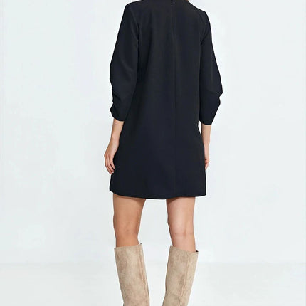 Relaxed A Line Daydress With Round Neck Three Quarter Sleeves Knee Length - Très Elite