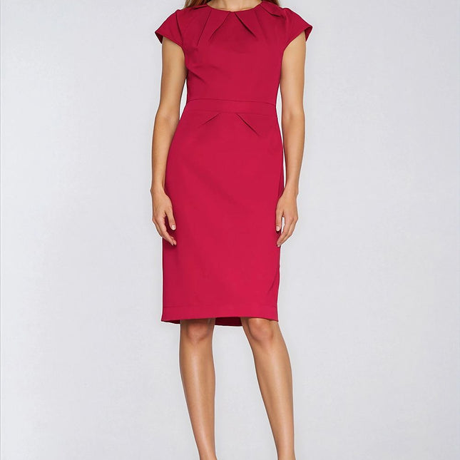 Daydress Fitted Silhouette With Pleated Neckline And Waist Short Cap Sleeve - Très Elite