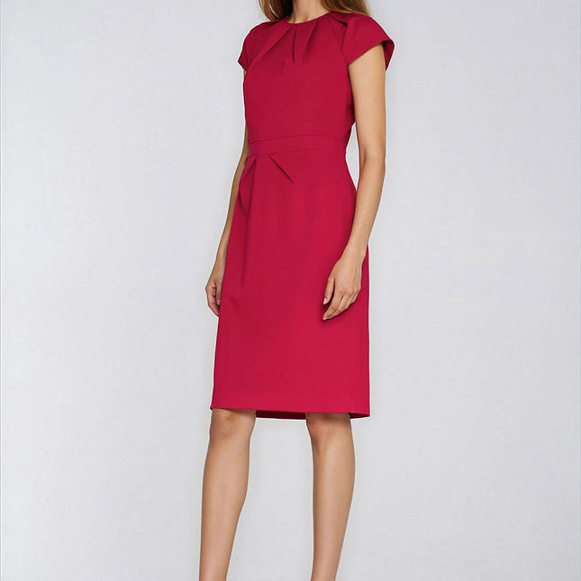 Daydress Fitted Silhouette With Pleated Neckline And Waist Short Cap Sleeve - Très Elite