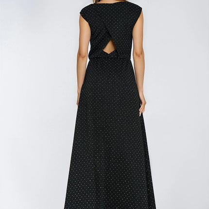 Elegant Evening Maxi Dress With Sleeveless Round Neck And Jet Bead Accents - Très Elite