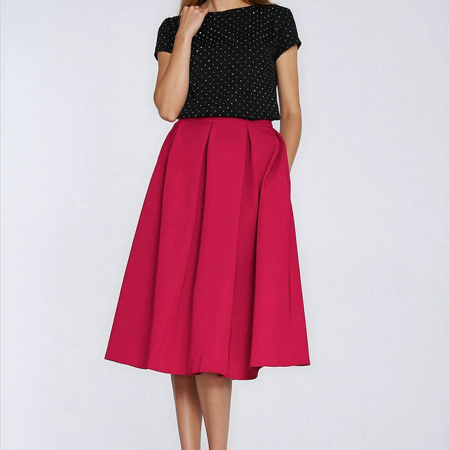 Elegant Fitted Blouse With Silver Rhinestones And Boat Neckline - Très Elite