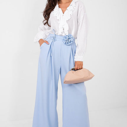 Boho Cotton Blouse With Delicate Ruffle And Round Neckline - Très Elite