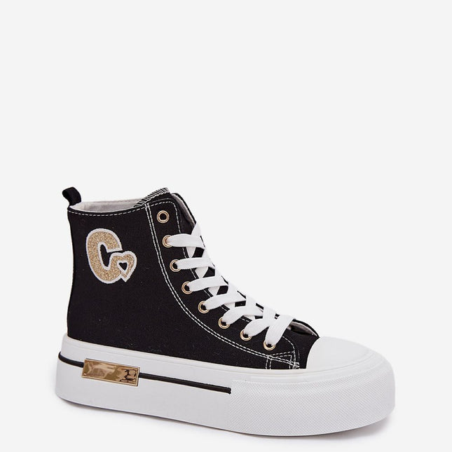 Women Platform Sneakers With Gold Accent And Decorative Patch For Everyday Wear - Très Elite