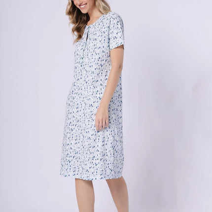 Printed Nightgown With Round Neckline Short Sleeves Loose Fit Breathable Fabric - Très Elite