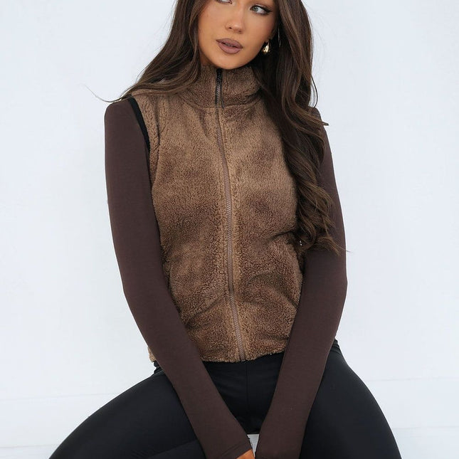 Women Furry Polyester Vest With Zipper Pockets Stand Up Collar Casual - Très Elite