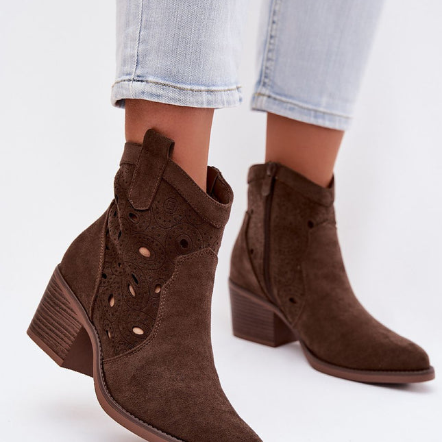 Cowgirl Ankle Boots With Lace Pattern Faux Suede Almond Toe - Très Elite